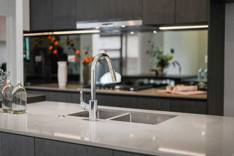 Photo of property in 8 Kumukumu Road, Long Bay, Auckland, 0630