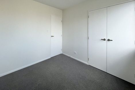 Photo of property in 9/60 Selo Street, Glen Eden, Auckland, 0602