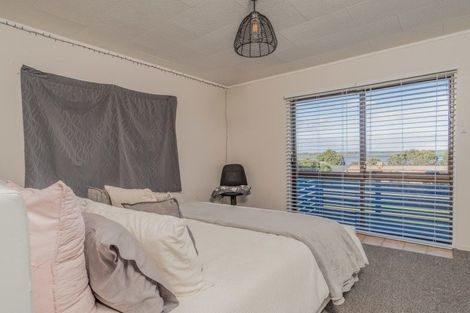 Photo of property in 11 Kaanapali Place, Wattle Downs, Auckland, 2103