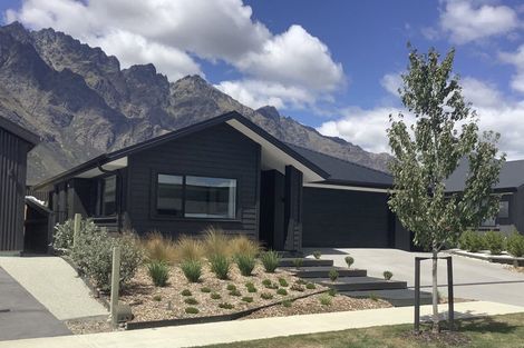 Photo of property in 13 Howden Drive, Jacks Point, 9371