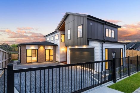 Photo of property in 12 Kiokio Place, Swanson, Auckland, 0614