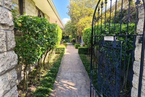 Photo of property in 19 O'halloran Drive, Halswell, Christchurch, 8025