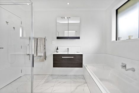 Photo of property in 15a Vogel Place, Cambridge, 3434