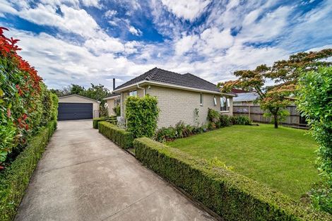 Photo of property in 14 Gainford Street, Avonhead, Christchurch, 8042