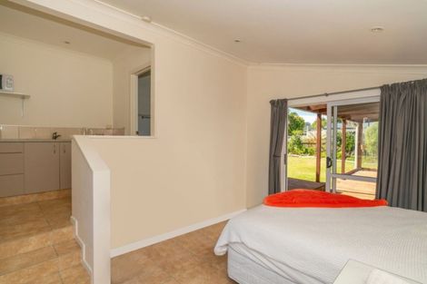 Photo of property in 13 Cook Drive, Whitianga, 3510