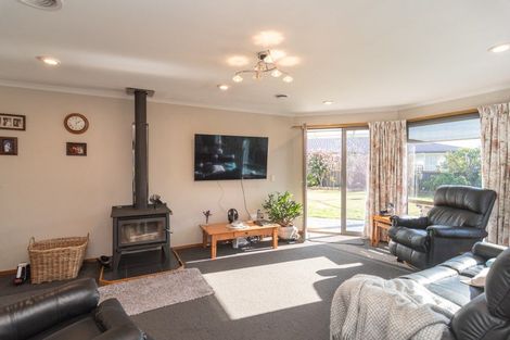 Photo of property in 77 Murray Street, Temuka, 7920