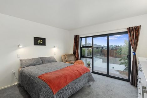 Photo of property in 14 Okarito Avenue, Levin, 5510