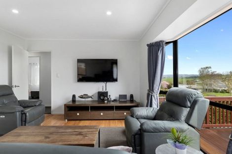 Photo of property in 37 Western Heights Drive, Western Heights, Hamilton, 3200