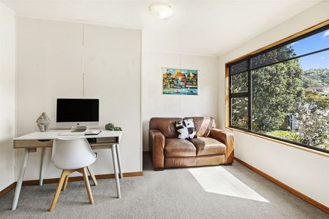 Photo of property in 8 Charthouse Lane, Whitby, Porirua, 5024