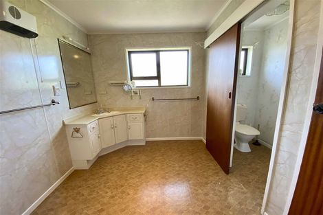 Photo of property in 44 Terrace Street, Rosedale, Invercargill, 9810