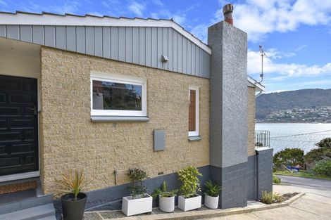 Photo of property in 8 Irvine Road, The Cove, Dunedin, 9077