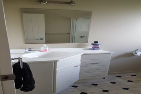 Photo of property in 73 Reading Street, Greytown, 5712