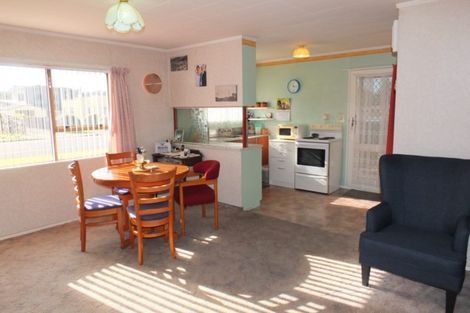 Photo of property in 20 Seabury Avenue, Foxton Beach, Foxton, 4815