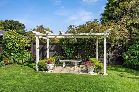 Photo of property in 387a Te Moana Road, Waikanae, 5036