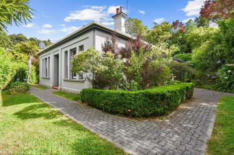 Photo of property in 70 Gladstone Road, Dalmore, Dunedin, 9010