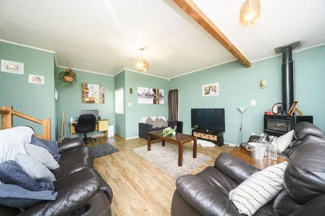 Photo of property in 37 Tutaenui Road, Marton, 4710