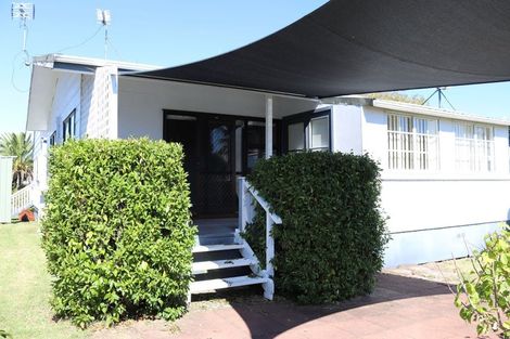 Photo of property in 7 Litchfield Place, Clarks Beach, 2122