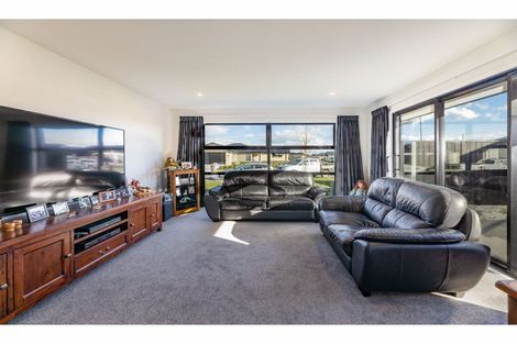 Photo of property in 23 Valour Drive, Rangiora, 7400