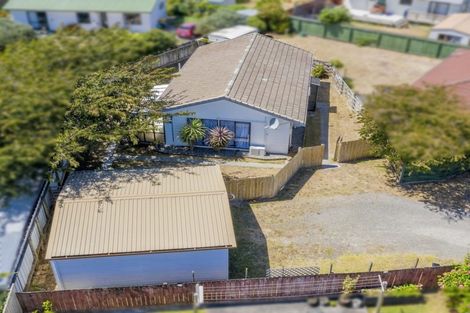 Photo of property in 9a Rodney Grove, Paraparaumu, 5032