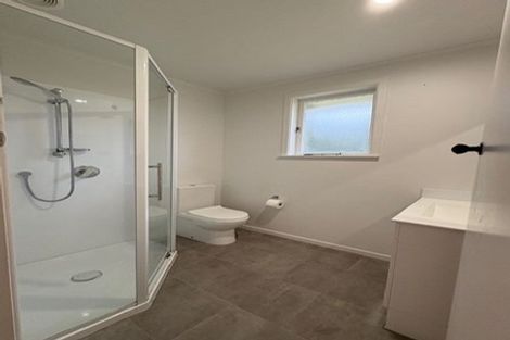 Photo of property in 3/42 Lincoln Road, Henderson, Auckland, 0610