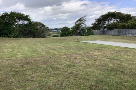 Photo of property in 1 Raiomiti Street, Fitzroy, New Plymouth, 4312