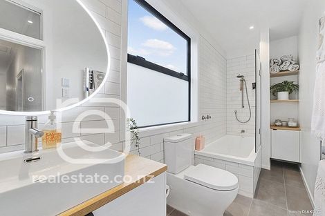 Photo of property in 104 Britomart Street, Berhampore, Wellington, 6023