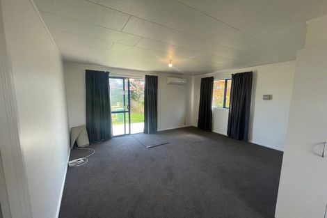 Photo of property in 1a Kent Road, Manurewa, Auckland, 2102