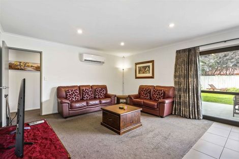 Photo of property in 41 Cumberland Drive, Flagstaff, Hamilton, 3210