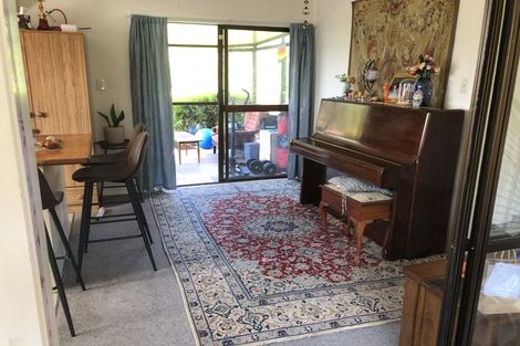 Photo of property in 128 Centennial Avenue, Helensburgh, Dunedin, 9010