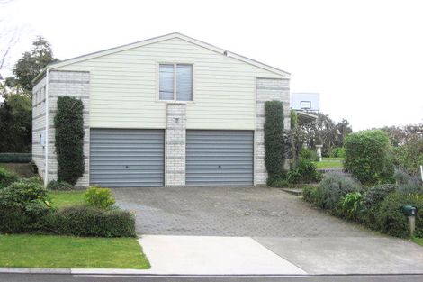 Photo of property in 7 Flight Place, Lower Vogeltown, New Plymouth, 4310