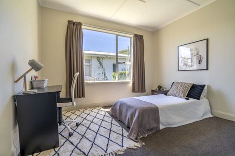 Photo of property in 1 Islington Street, Turnbull Thomson Park, Invercargill, 9810