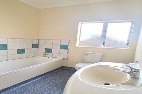 Photo of property in 24 Rex Street, Miramar, Wellington, 6022