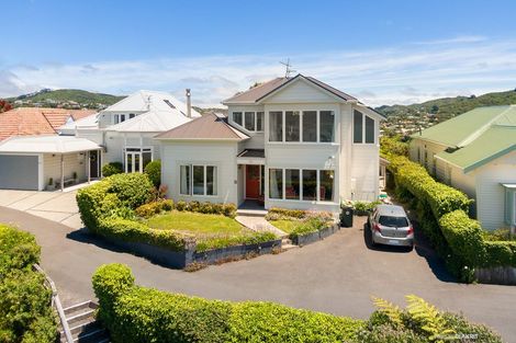 Photo of property in 22 Harbour View Road, Northland, Wellington, 6012