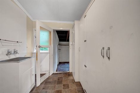 Photo of property in 28a Collins Street, Hawera, 4610