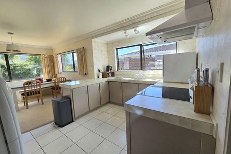 Photo of property in 181 Ngatai Road, Otumoetai, Tauranga, 3110