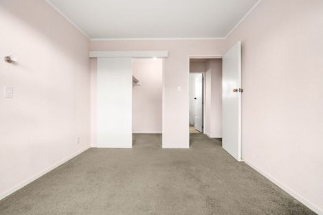 Photo of property in 1 Partington Place, Beerescourt, Hamilton, 3200