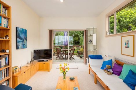 Photo of property in 72 Main Road, Governors Bay, Lyttelton, 8971