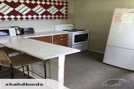 Photo of property in 21 Sispara Place, Beach Haven, Auckland, 0626