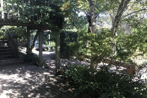 Photo of property in 60 Taylor Terrace, Tawa, Wellington, 5028