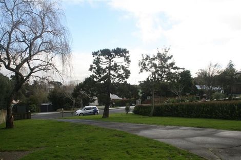 Photo of property in 18a Brian Crescent, Stanmore Bay, Whangaparaoa, 0932