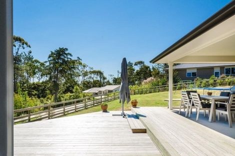 Photo of property in 24b Sunnyvale Road, Swanson, Auckland, 0614