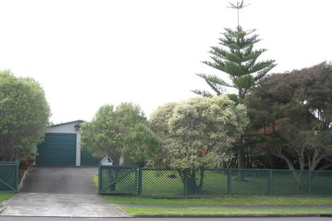 Photo of property in 119 Carnoustie Drive, Wattle Downs, Auckland, 2103