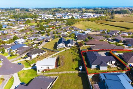 Photo of property in 18 Tokerau Crescent, Pukekohe, 2120