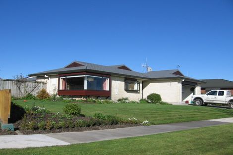 Photo of property in 22 Jefferson Crescent, Milson, Palmerston North, 4414