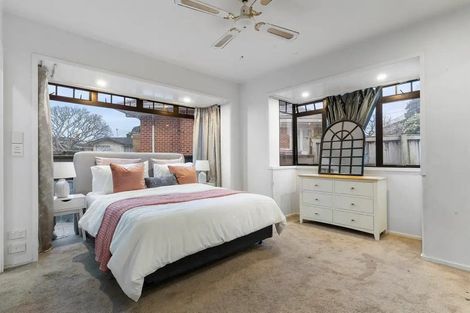 Photo of property in 26 Coles Crescent, Papakura, 2110