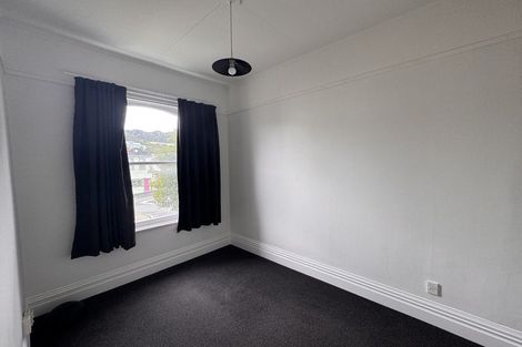 Photo of property in 2a Russell Terrace, Newtown, Wellington, 6021