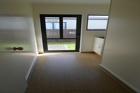 Photo of property in 37 Solveig Place, Randwick Park, Auckland, 2105