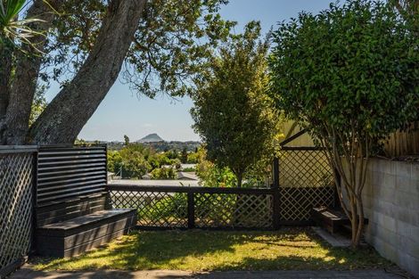 Photo of property in 124a Osprey Drive, Welcome Bay, Tauranga, 3112