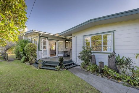 Photo of property in 11 Dundas Street, Whitianga, 3510
