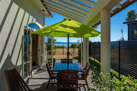 Photo of property in 10 Mahuta Road, Waitahanui, Taupo, 3378